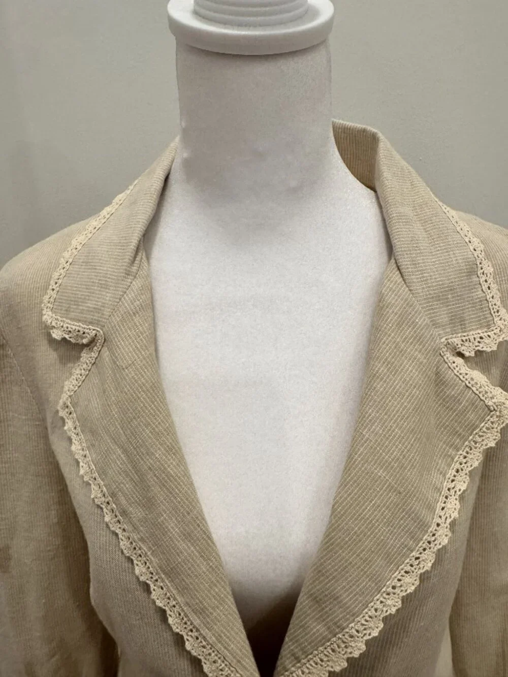 Anthropologie (Nick & Mo) Beige Linen Blend Crochet Trim Blazer - M NWT - Picture 7 of 16